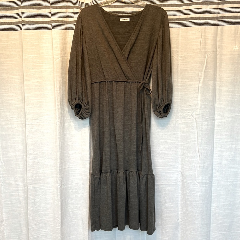 Green Max Studio Midi Dress
